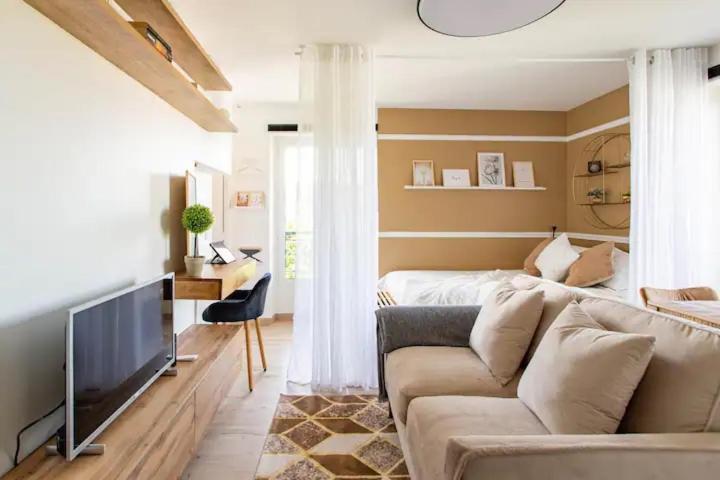 Le Studio Parisien Boissy-Saint-Léger Eksteriør billede