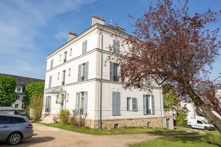 Le Studio Parisien Boissy-Saint-Léger Eksteriør billede
